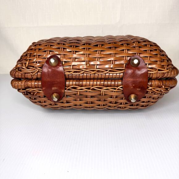 VINTAGE Basket Purse by Macy's Woven Metal MCM Vinyl HandMade in Honk Kong - Picture 9 of 14